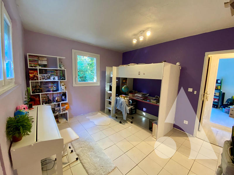 Maison - 101 m² - 5 pièces