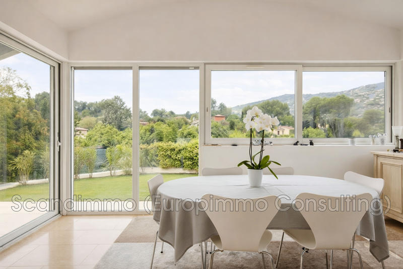 Maison - 141 m² - 5 pièces