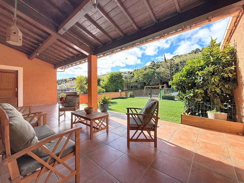 Maison - 174 m² - 6 pièces