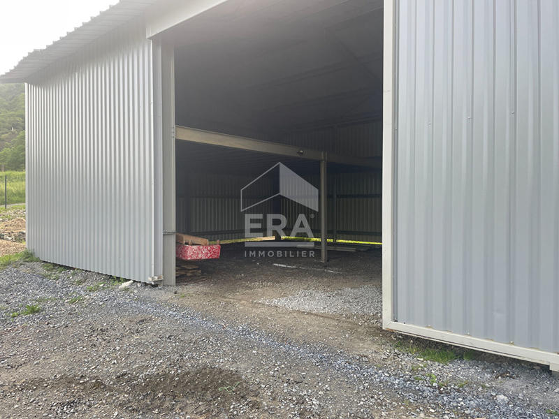 Maison - 240 m² - 2 pièces