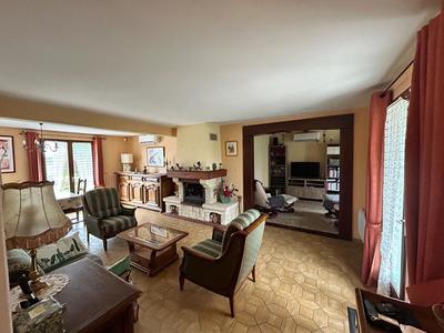 Maison - 116 m² - 7 pièces