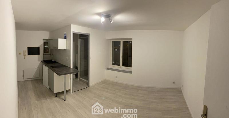 Immeuble - 124 m² - 6 pièces