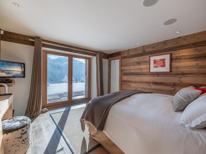 Châlet - 475 m² - 8 pièces