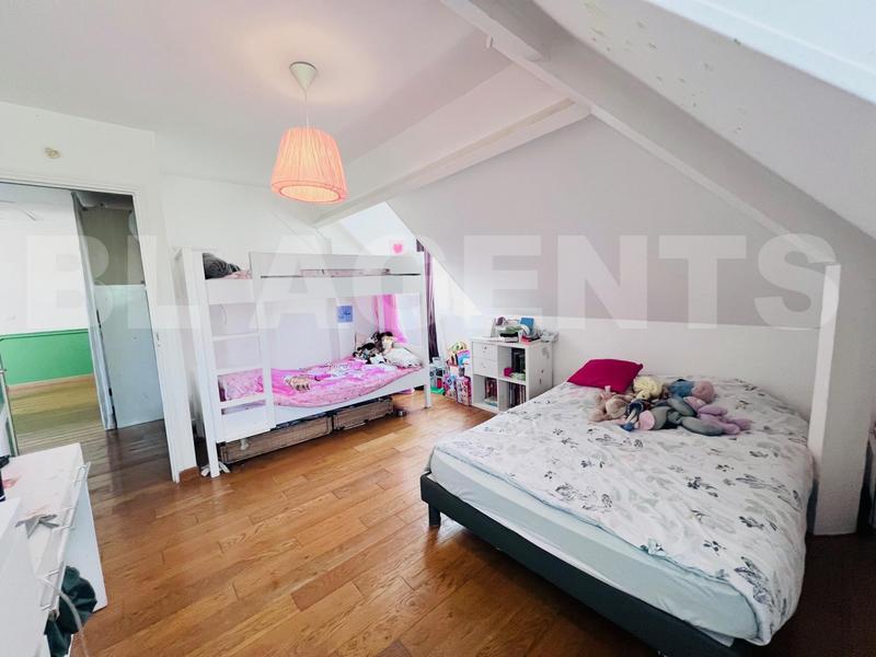 Maison - 118 m² - 5 pièces