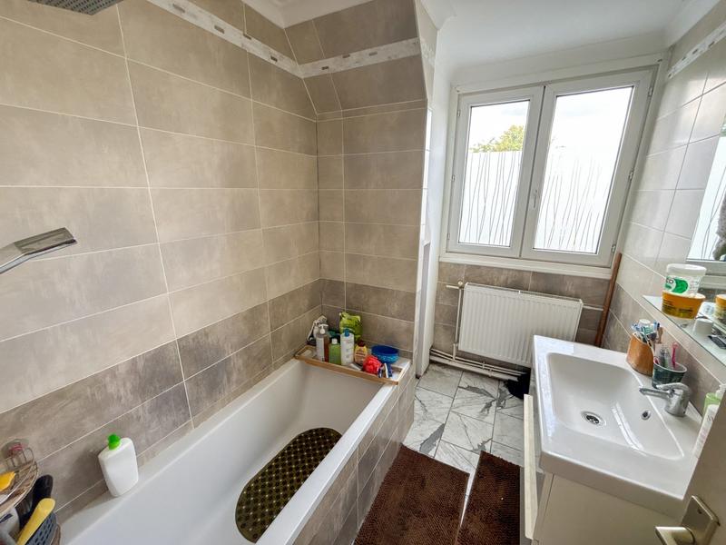 Maison - 126 m² - 5 pièces