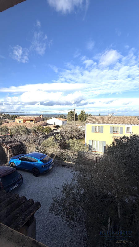 Maison traditionnelle - 111 m² - 5 pièces