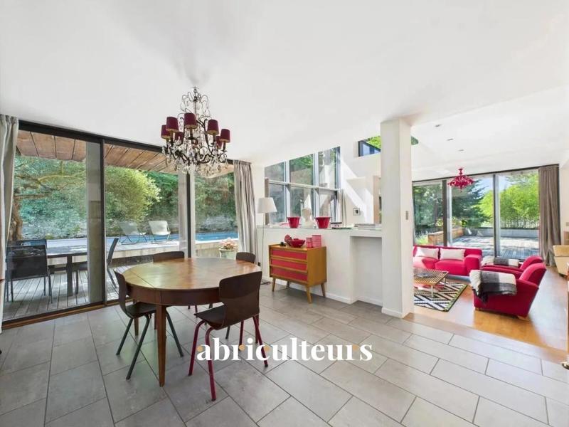 Maison ancienne - 316 m² - 9 pièces