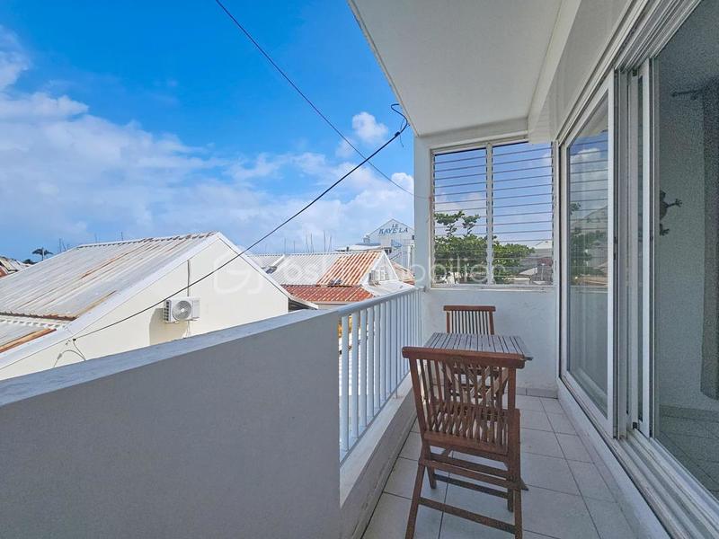 Studio - 28 m² - 1 pièce