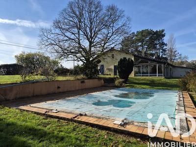 Maison de village - 195 m² - 7 pièces