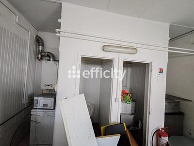 Bureau - 120 m² - 4 pièces