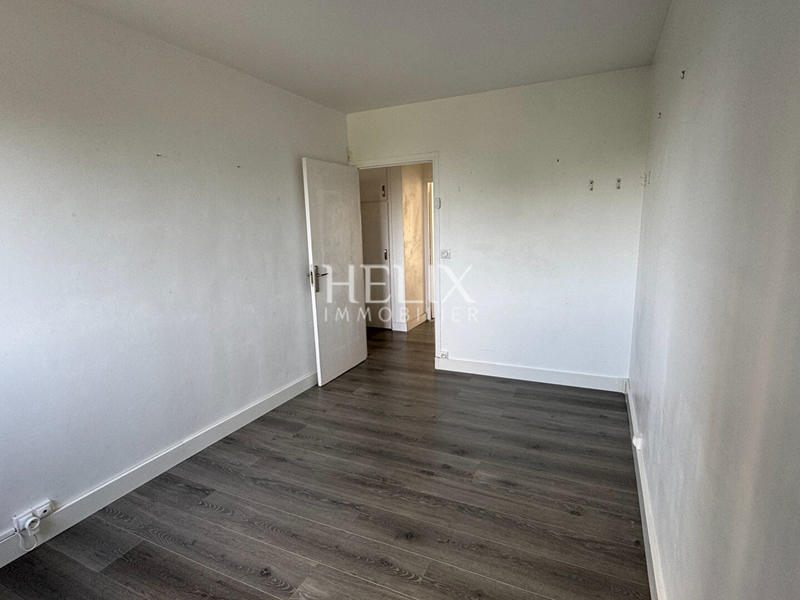 Appartement - 77 m² - 3 pièces