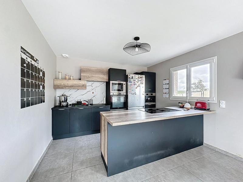 Maison - 170 m² - 7 pièces