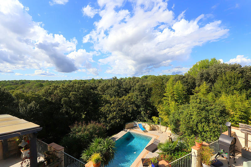 Maison - 357 m² - 8 pièces