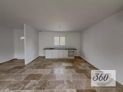 Maison - 89 m² - 4 pièces