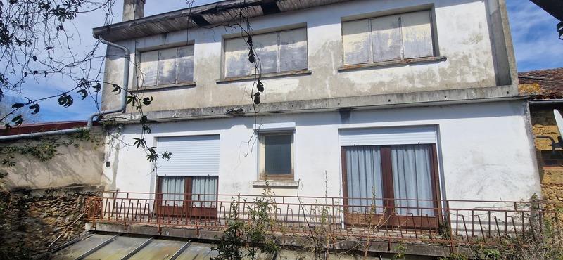 Maison - 150 m² - 5 pièces