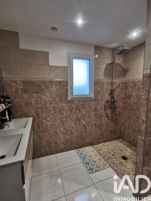 Maison - 106 m² - 5 pièces