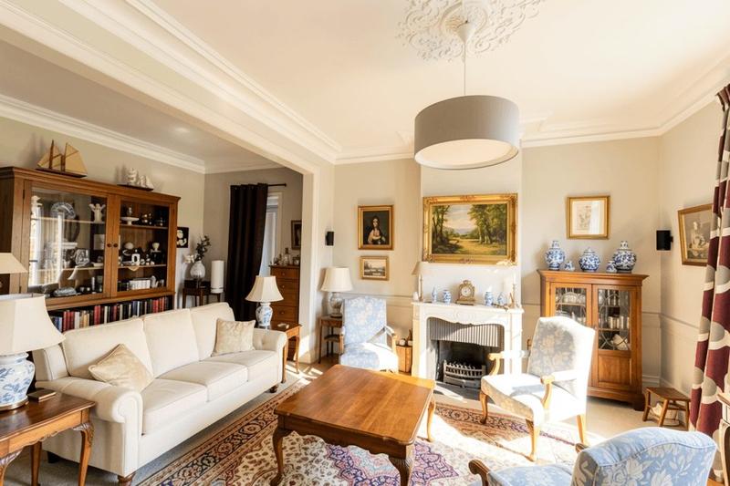 Maison ancienne - 180 m² - 8 pièces