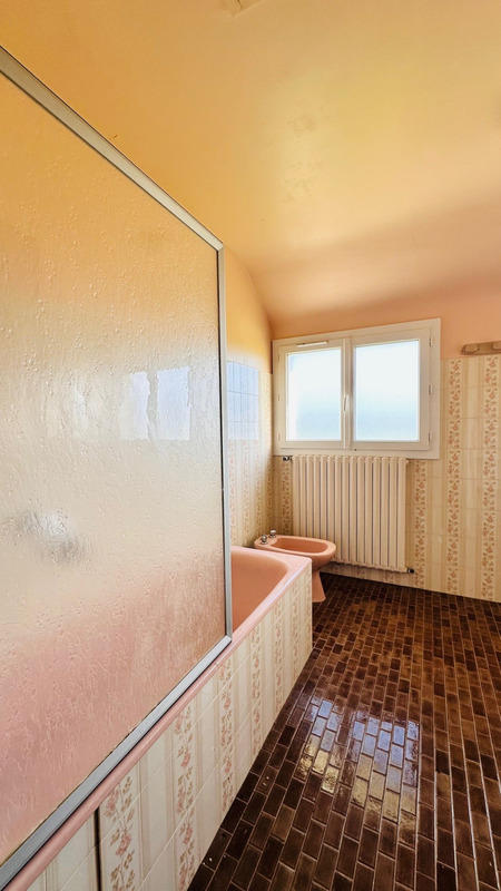 Maison - 170 m² - 7 pièces