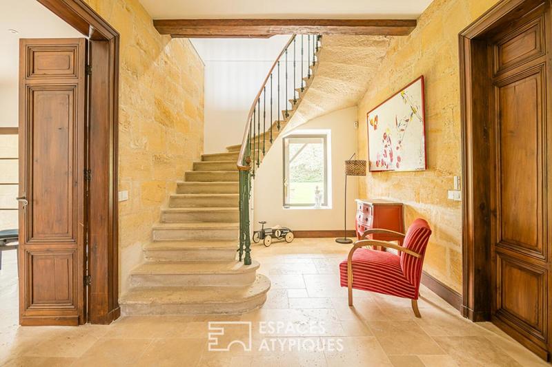 Maison de maîtres - 306 m² - 8 pièces