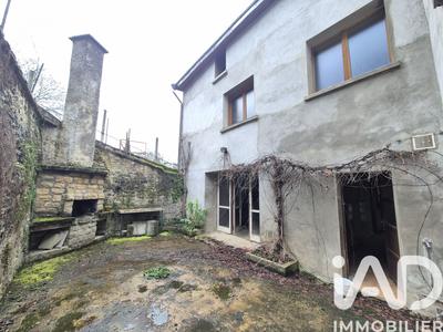 Maison - 137 m² - 5 pièces