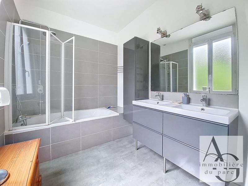 Maison - 133 m² - 5 pièces