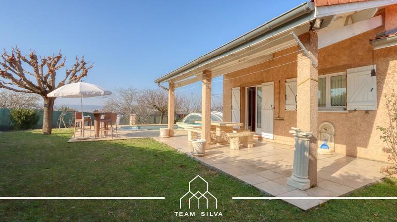 Maison - 115 m² - 6 pièces