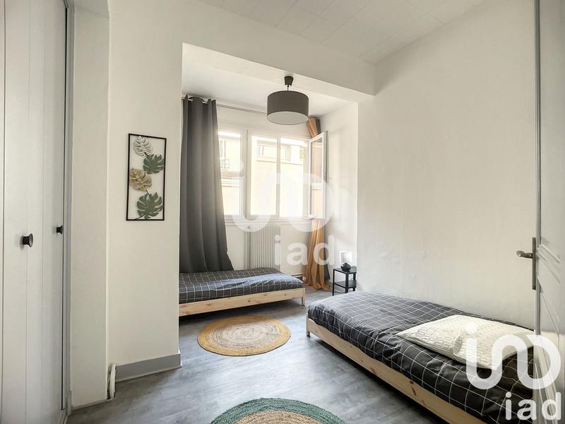 Appartement - 80 m² - 4 pièces