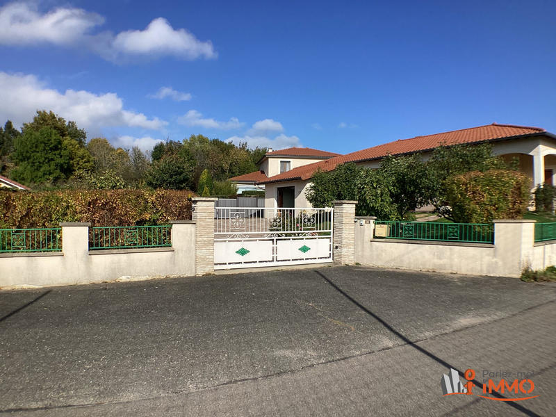 Maison - 110 m² - 4 pièces