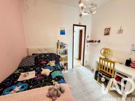 Maison - 85 m² - 5 pièces