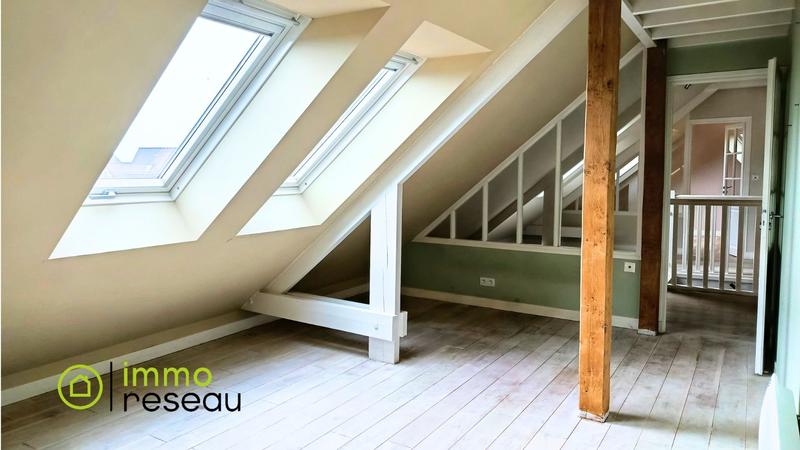 Maison - 196 m² - 8 pièces