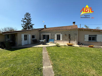 Maison - 96 m² - 4 pièces