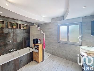 Maison - 131 m² - 5 pièces