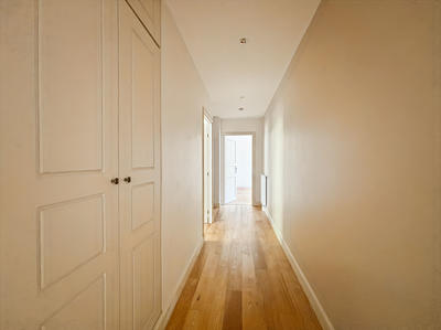 Appartement - 81 m² - 4 pièces