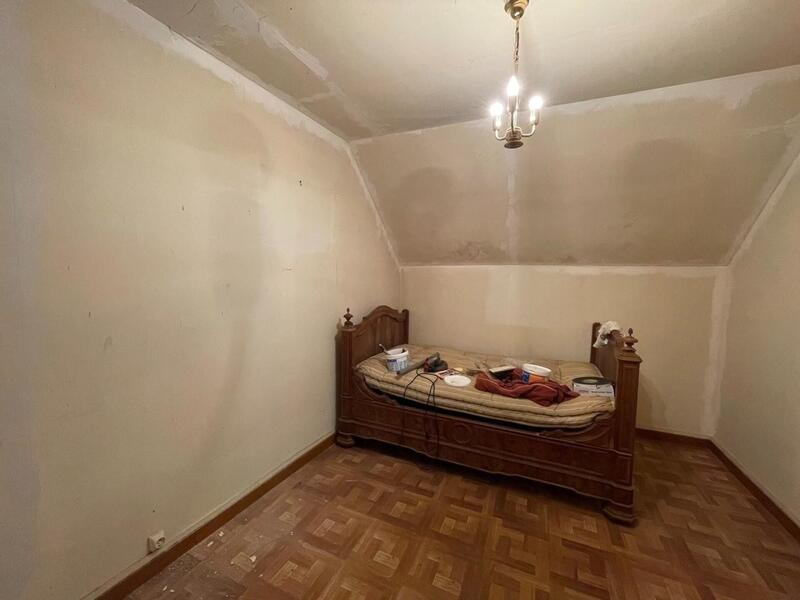 Maison - 133 m² - 6 pièces