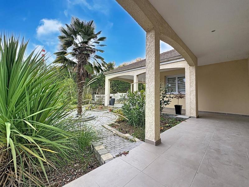 Villa - 210 m² - 7 pièces