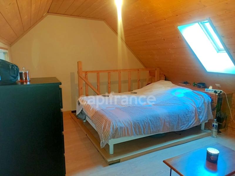 Maison - 268 m² - 7 pièces