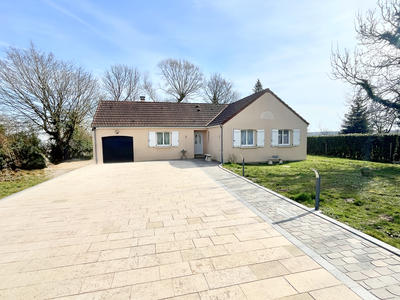 Maison - 102 m² - 5 pièces