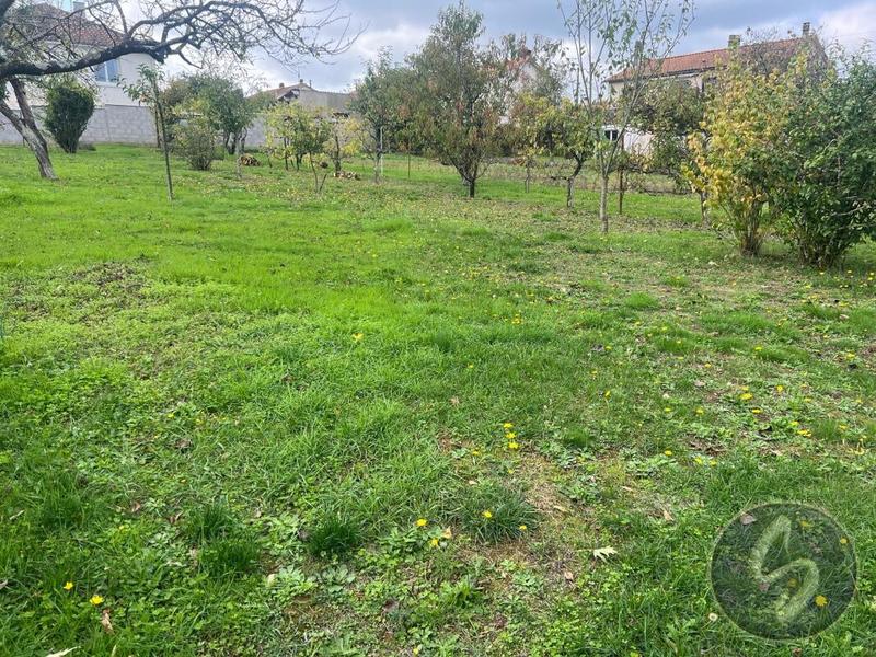 Terrain - 946 m²