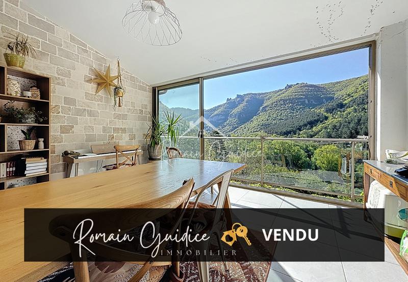 Maison - 145 m² - 5 pièces