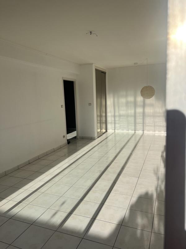 Appartement - 57 m² - 2 pièces