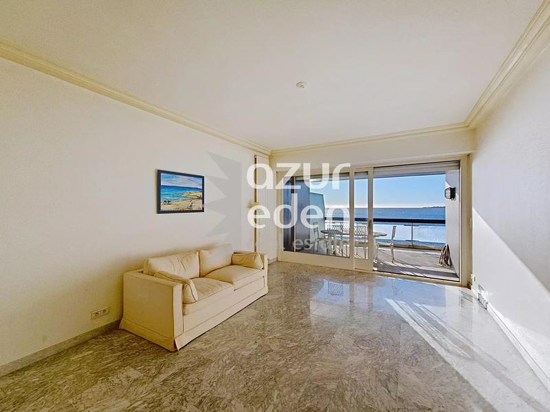 Appartement - 93 m² - 3 pièces