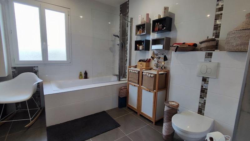 Maison - 160 m² - 5 pièces