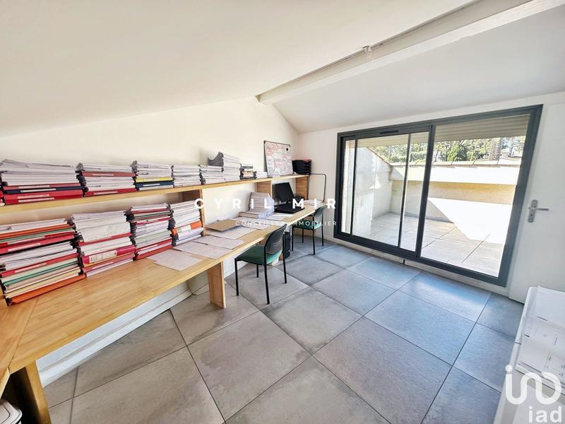 Local commercial - 145 m²