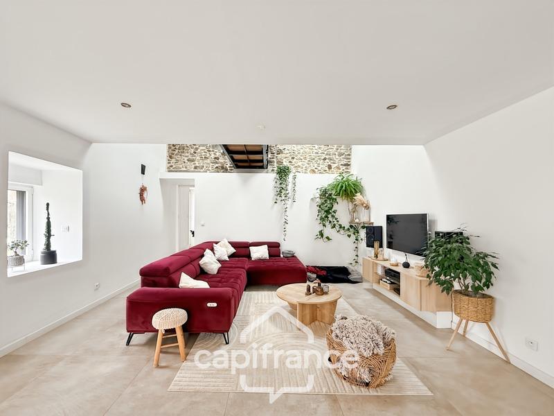 Maison - 130 m² - 6 pièces