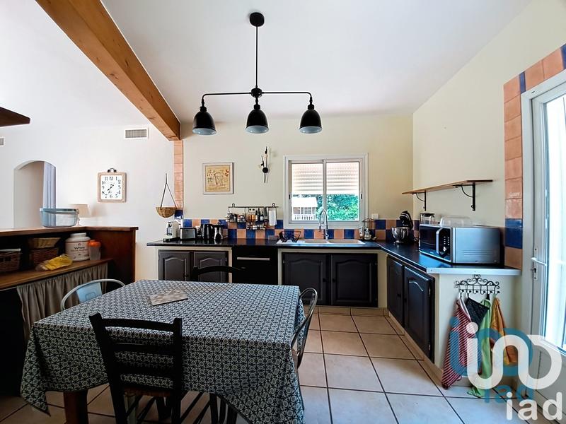 Maison - 214 m² - 8 pièces