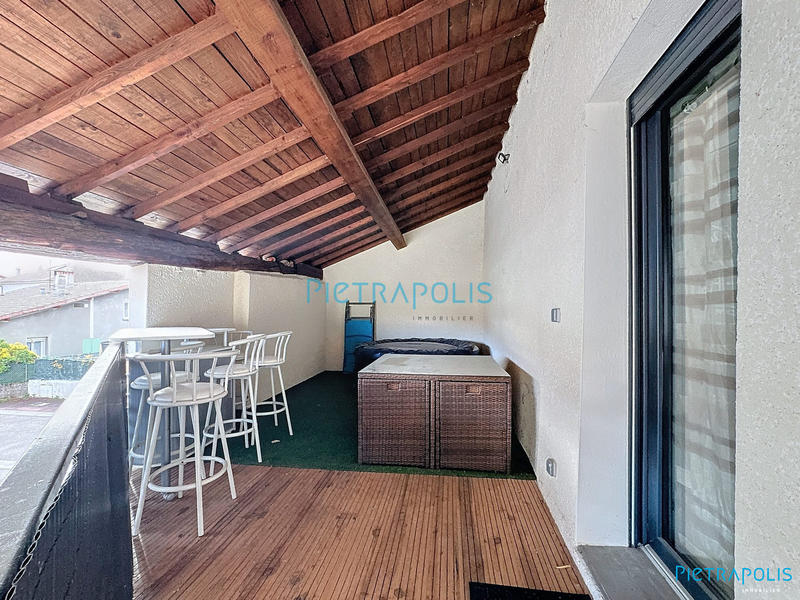 Maison - 137 m² - 6 pièces