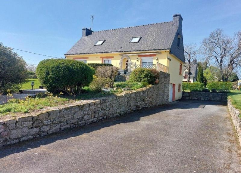 Maison - 120 m² - 7 pièces