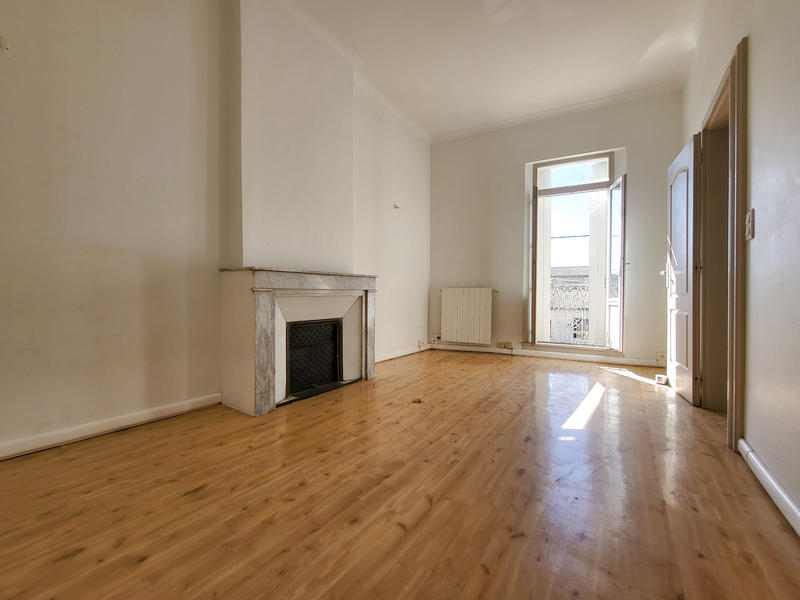 Maison - 219 m² - 8 pièces