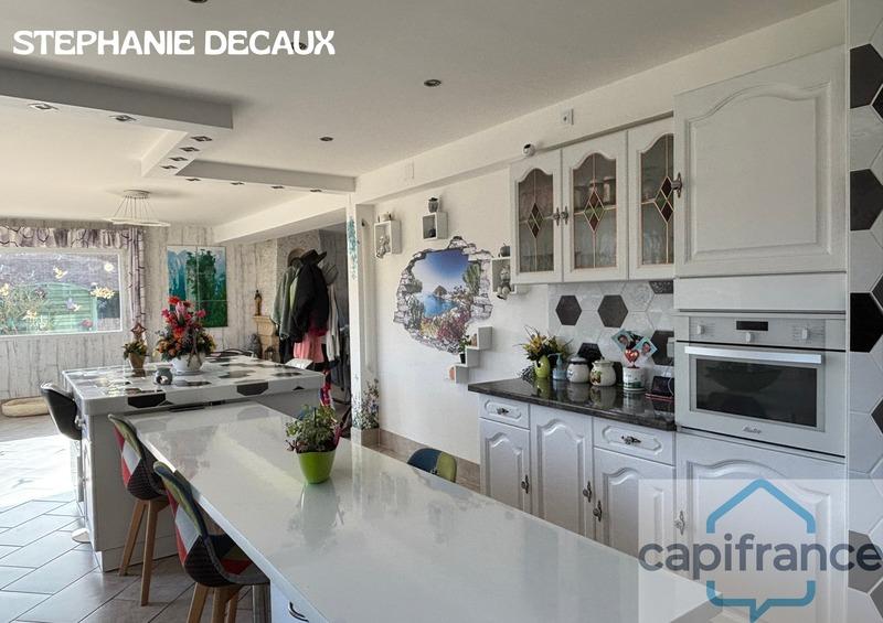 Maison - 159 m² - 9 pièces