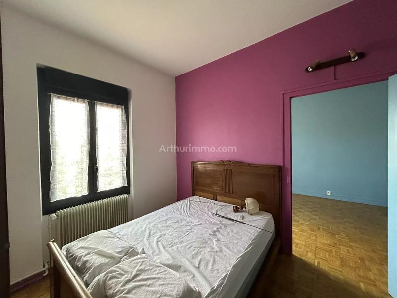 Maison - 234 m² - 9 pièces